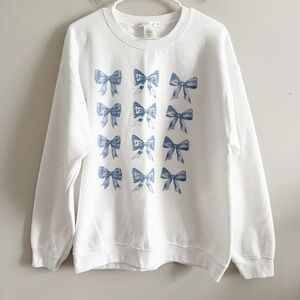 ALTAR’D STATE Blue Bow Crewneck Sweatshirt Preppy Croquet Collegiate Size M/L